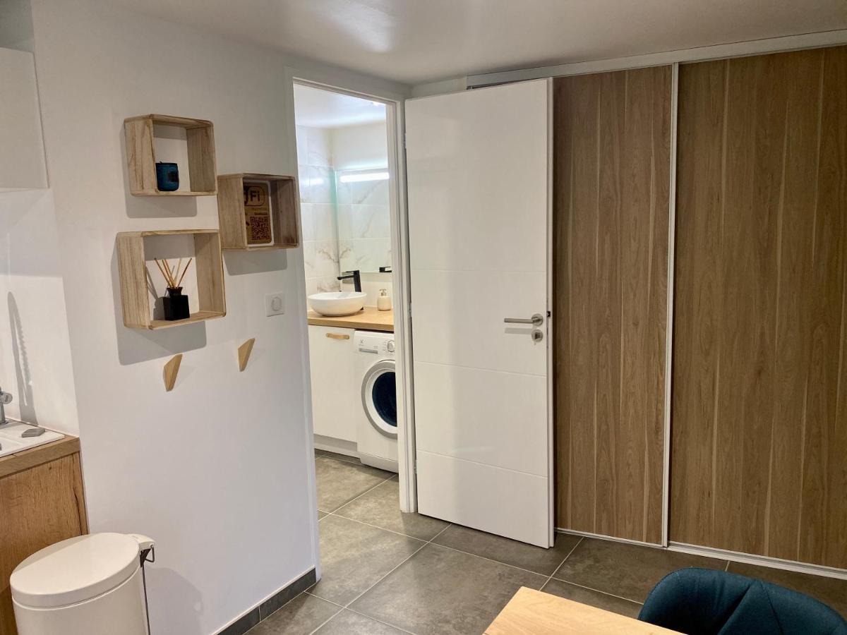 220 Le Apartment Pradons